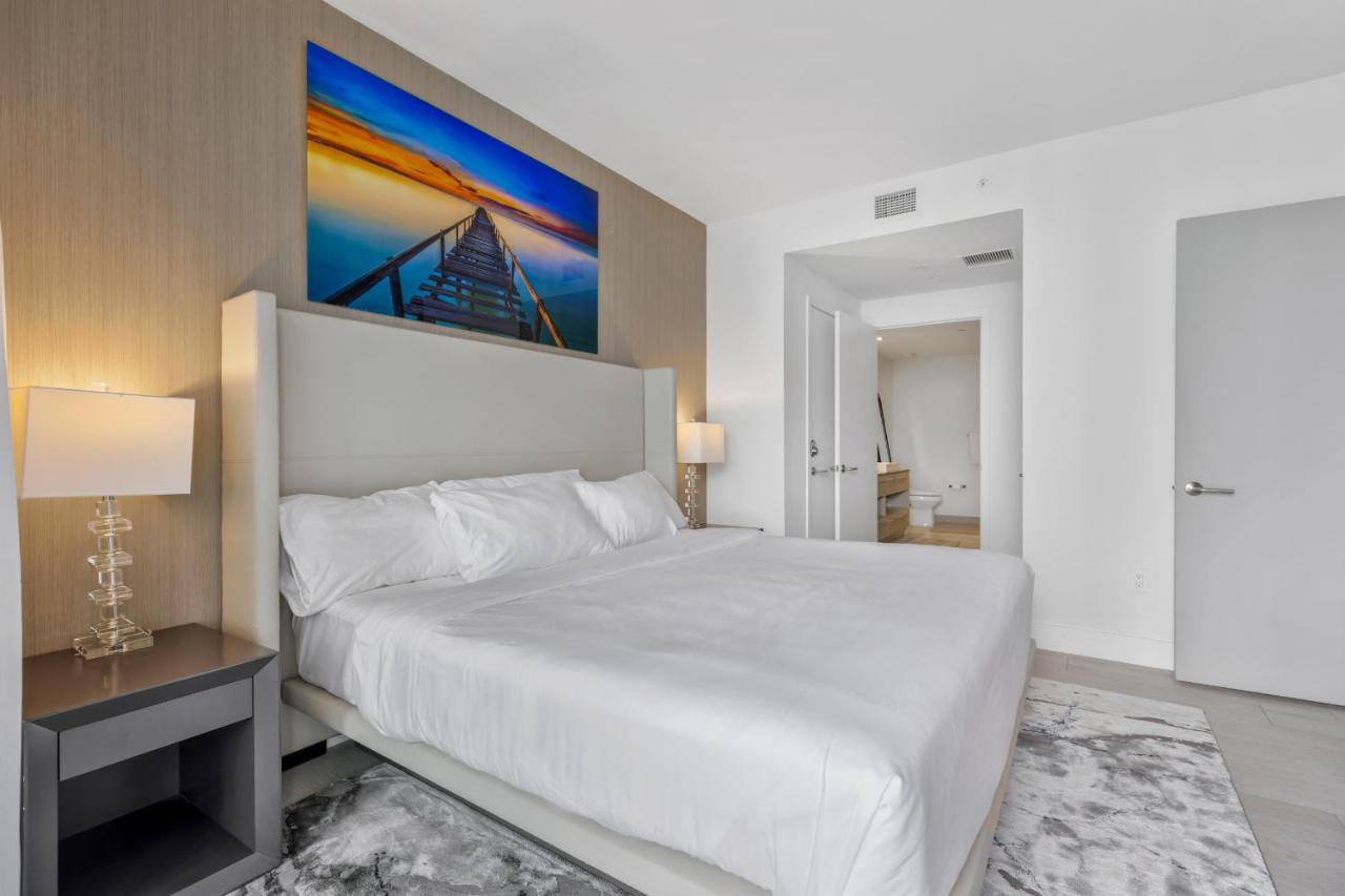 Hyde House - Luxury Waterfront 2Br 2Ba Apartment Suite With Direct Ocean View, Roof Top Pool, Resort Amenities Hollywood Luaran gambar